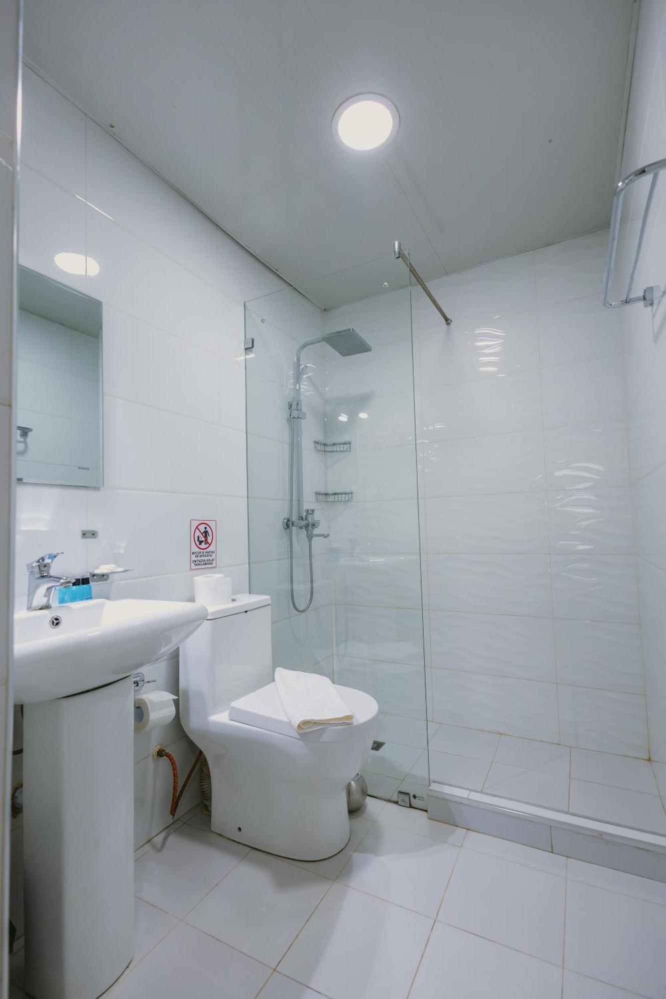 City Hotel Tashkent Luaran gambar