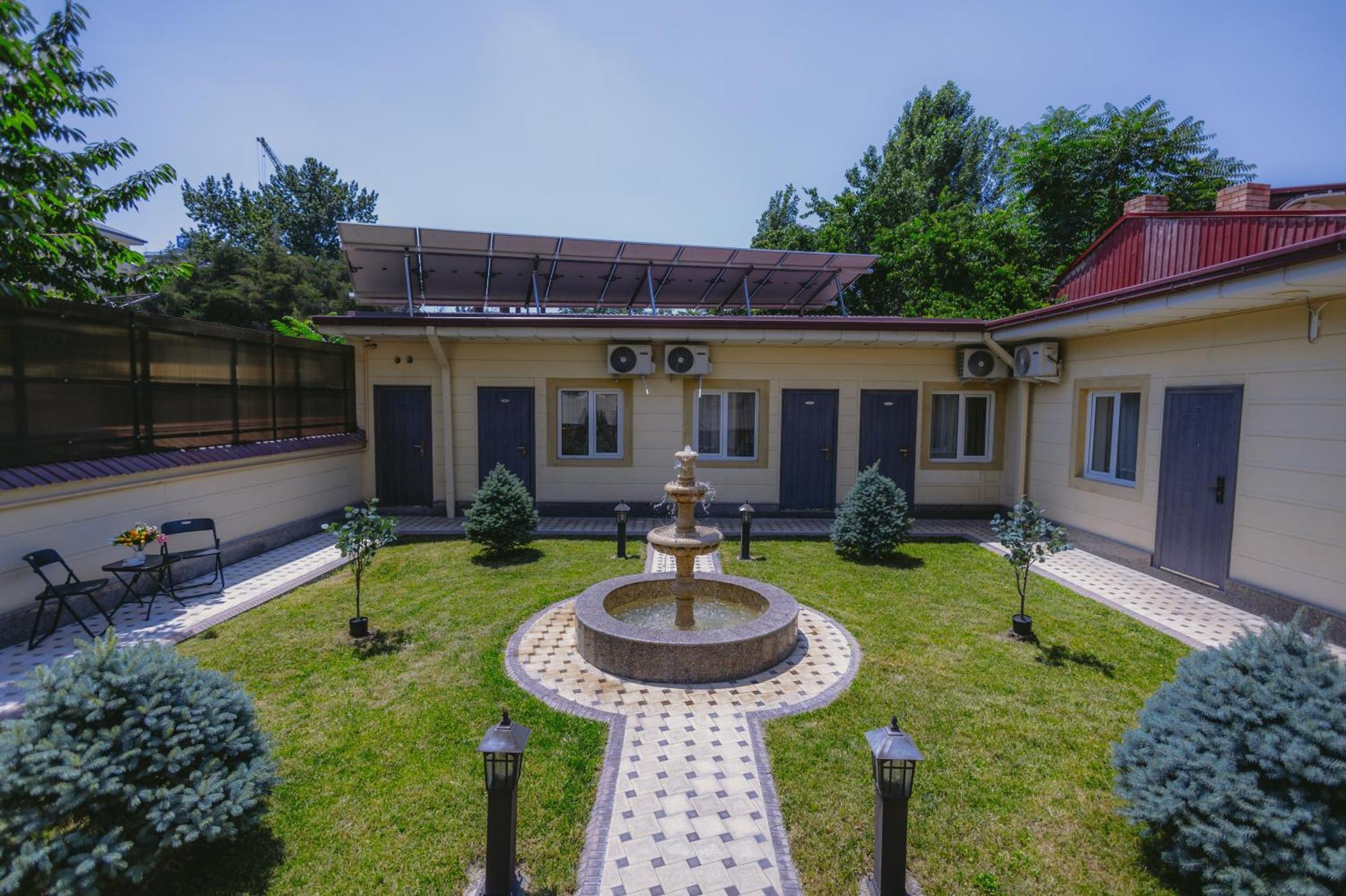 City Hotel Tashkent Luaran gambar