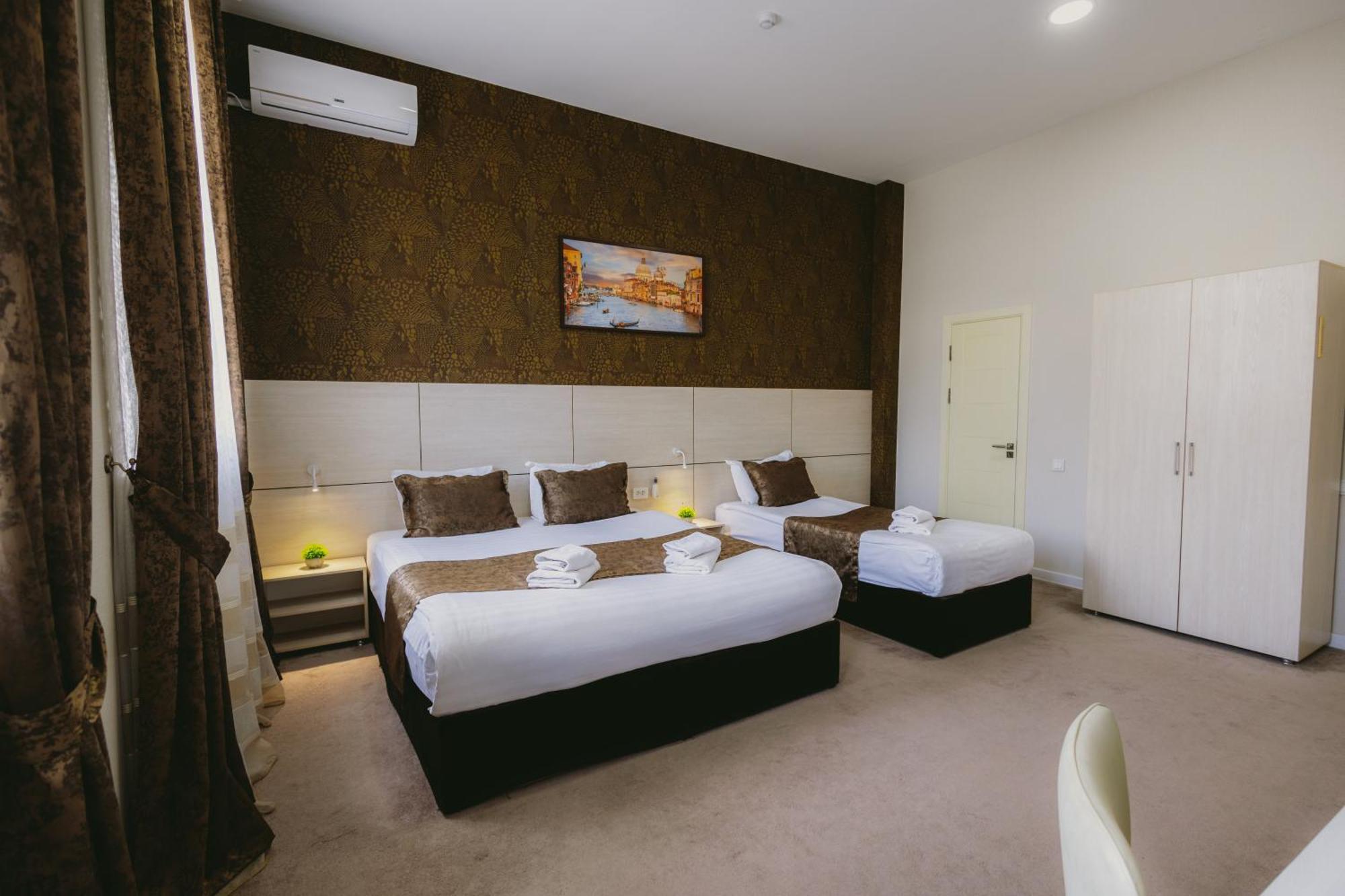 City Hotel Tashkent Luaran gambar