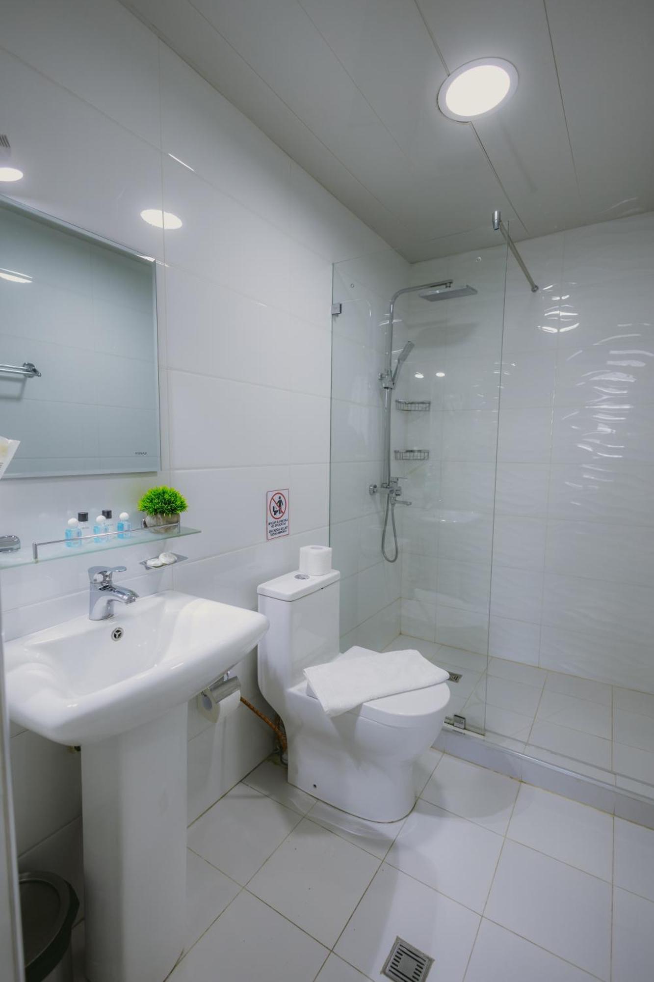 City Hotel Tashkent Luaran gambar